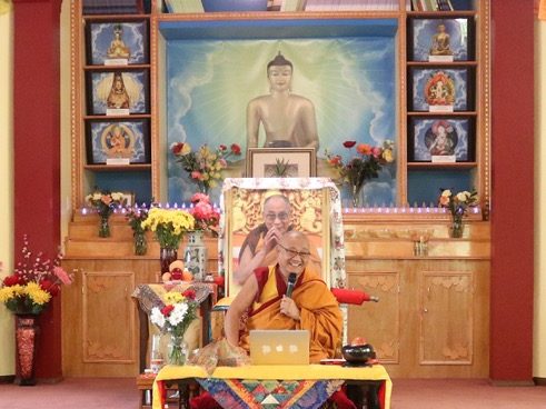 Geshe Thupten Phelgye teaching